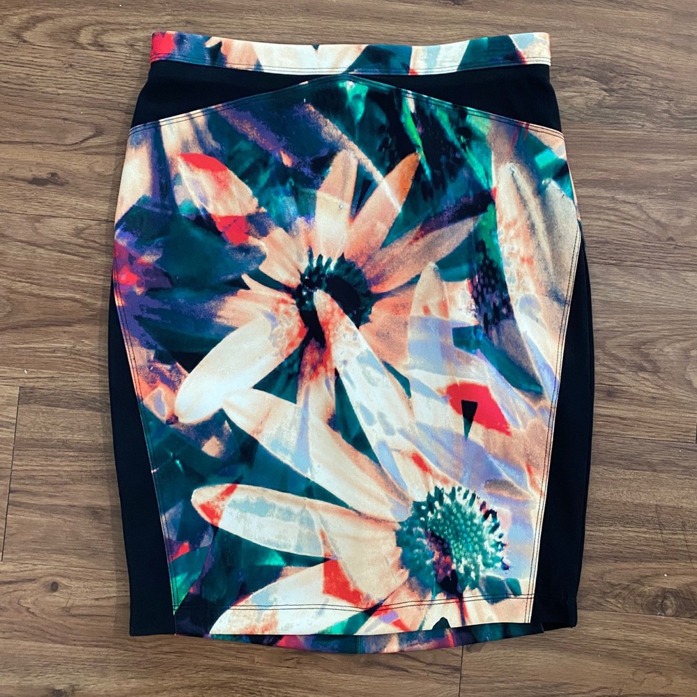 Nicole Miller neoprene pencil skirt